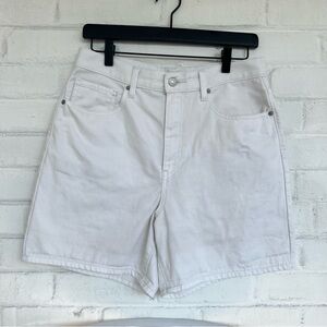 Uniqlo white cotton mom shorts